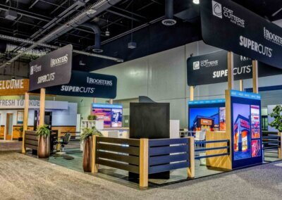 Regis exhibit space